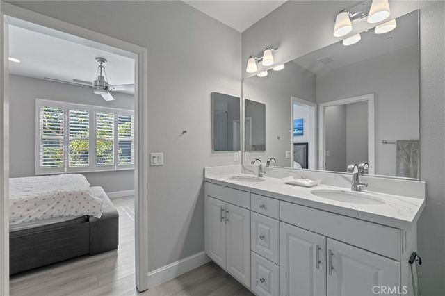 16 Serenity, Irvine, CA 92618
