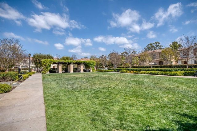 16 Serenity, Irvine, CA 92618