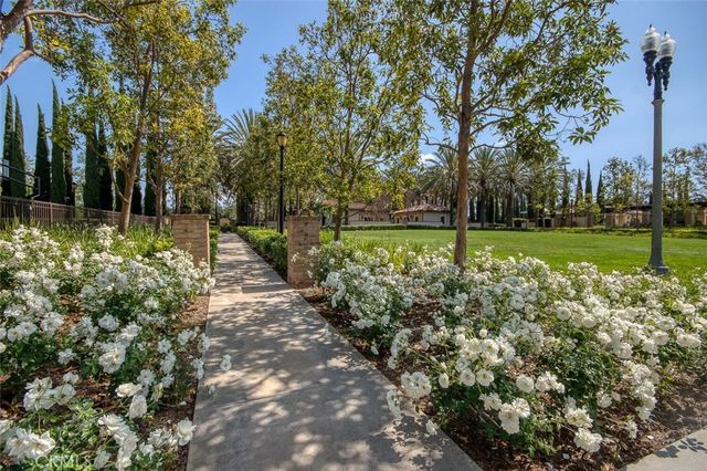 16 Serenity, Irvine, CA 92618