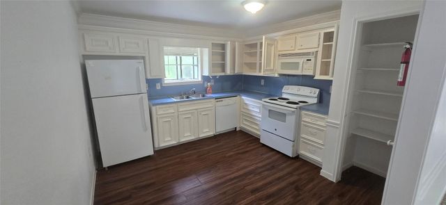 334 Dogwood, Onalaska, TX 77360