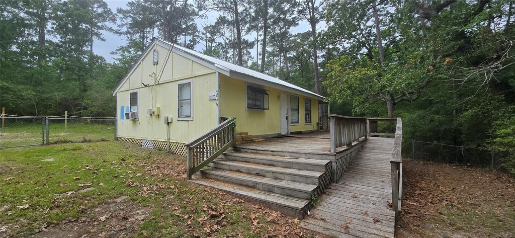 334 Dogwood, Onalaska, TX 77360