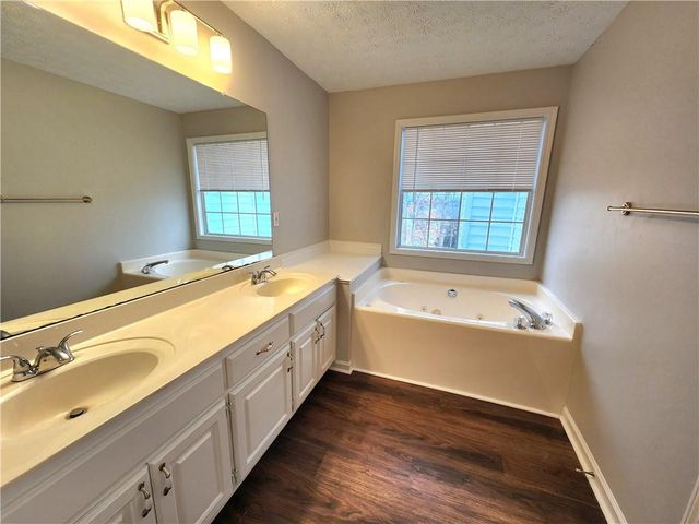 1645 Rushing River Way, Suwanee, GA 30024