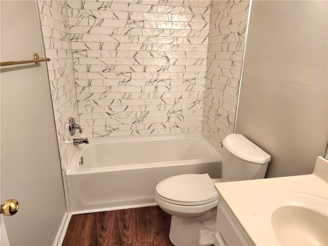 1645 Rushing River Way, Suwanee, GA 30024