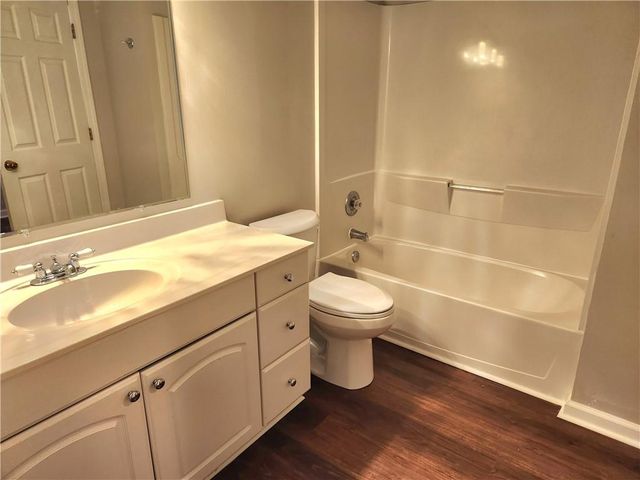 1645 Rushing River Way, Suwanee, GA 30024