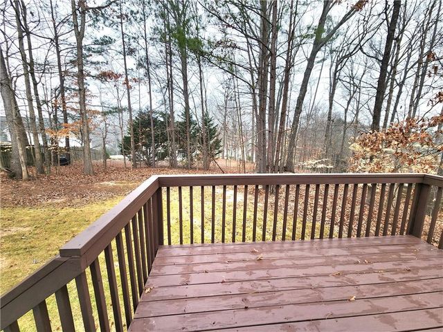 1645 Rushing River Way, Suwanee, GA 30024