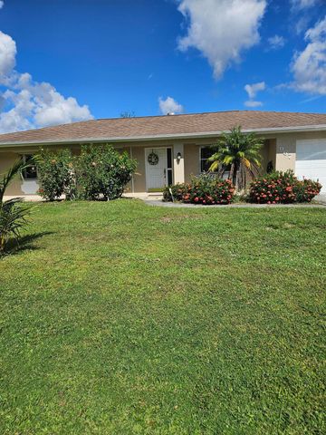 967 SE Breakwater Avenue, Port St. Lucie, Port St Lucie, FL 34983