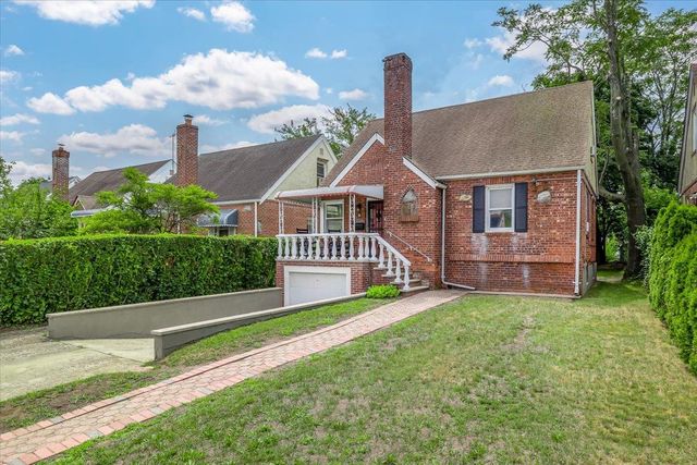 22324 Murdock Avenue, Queens Village, NY 11429