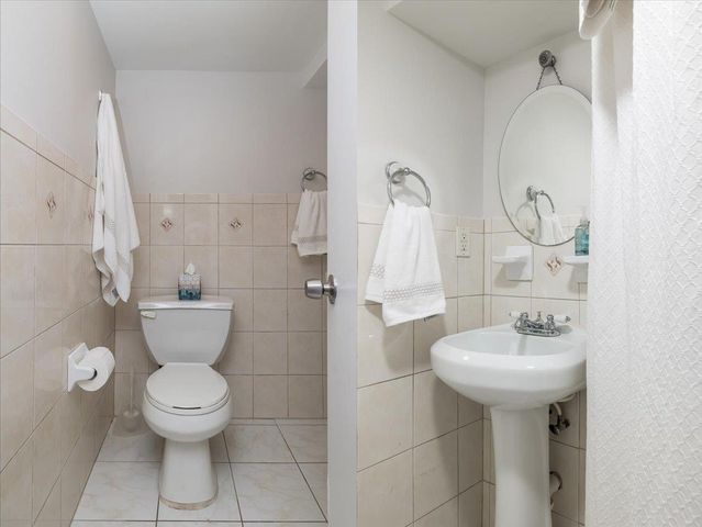 22324 Murdock Avenue, Queens Village, NY 11429