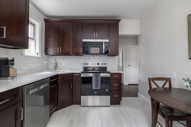 22324 Murdock Avenue, Queens Village, NY 11429