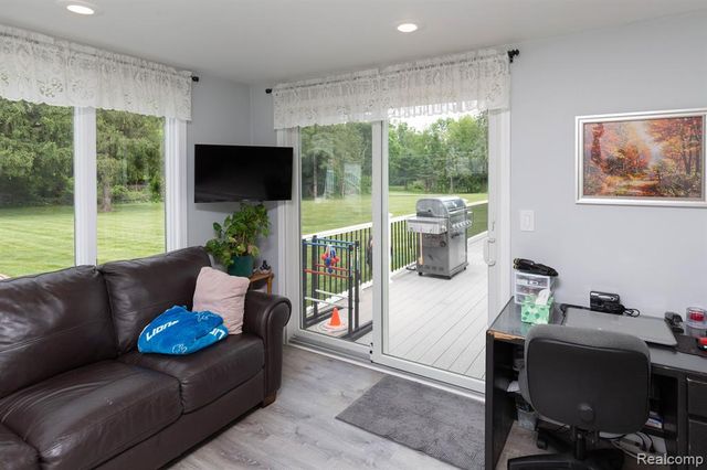 9026 Woodside Road, Northville, MI 48167