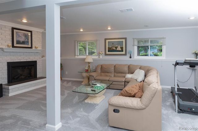 9026 Woodside Road, Northville, MI 48167