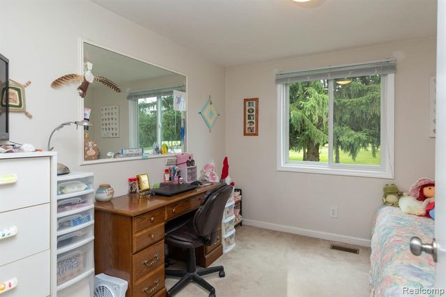 9026 Woodside Road, Northville, MI 48167