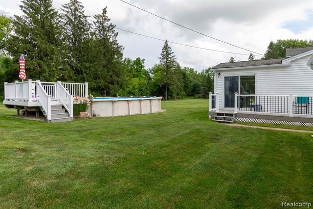 9026 Woodside Road, Northville, MI 48167