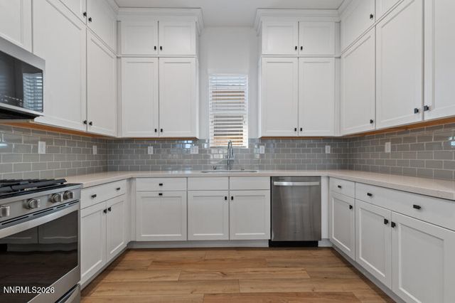 2345 Jagged Peak Lane, Sparks, NV 89436