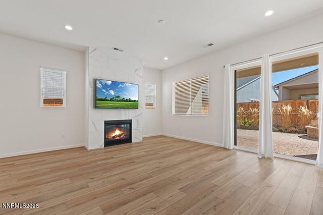 2345 Jagged Peak Lane, Sparks, NV 89436