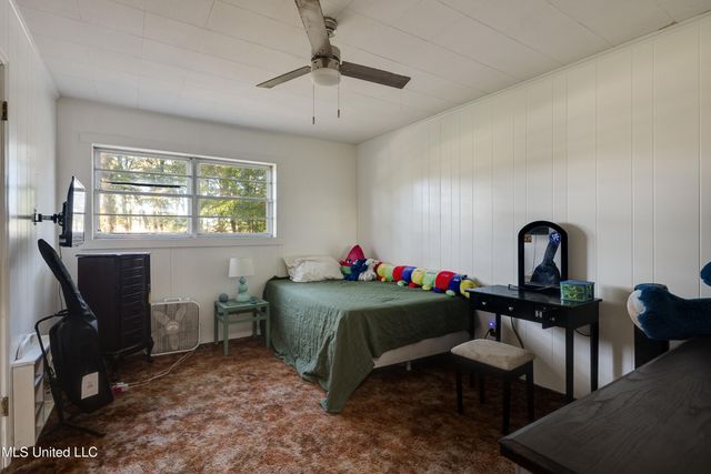 1777 E Starlanding Road, Southaven, MS 38651