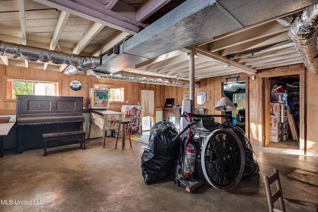 1777 E Starlanding Road, Southaven, MS 38651