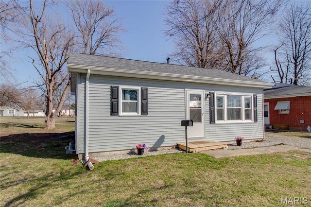 907 W Exchange Street, Jerseyville, IL 62052