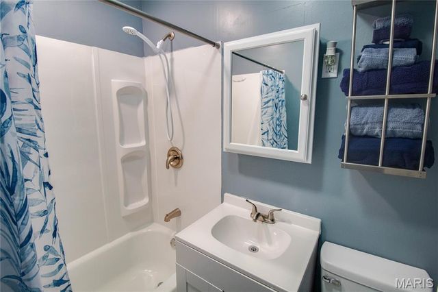 907 W Exchange Street, Jerseyville, IL 62052