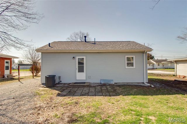 907 W Exchange Street, Jerseyville, IL 62052