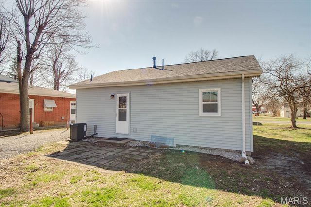 907 W Exchange Street, Jerseyville, IL 62052