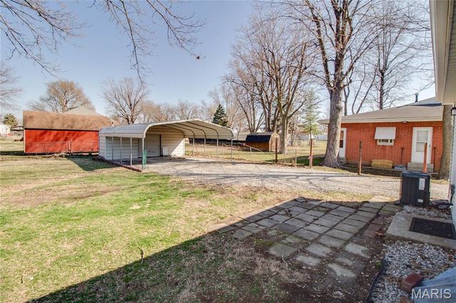 907 W Exchange Street, Jerseyville, IL 62052