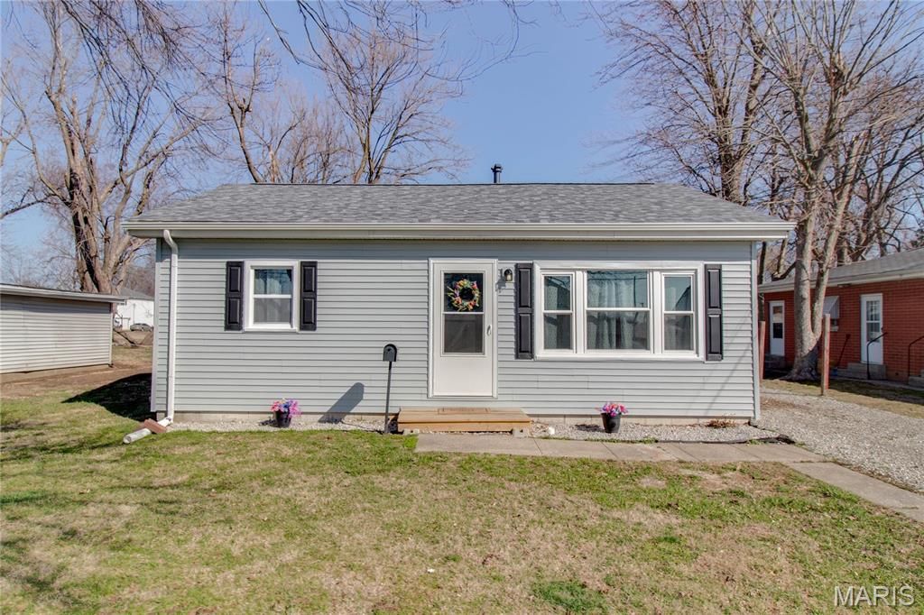 907 W Exchange Street, Jerseyville, IL 62052