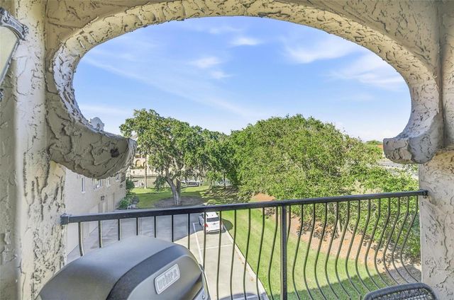 110 CLUB HOUSE DRIVE 301, Palm Coast, FL 32137