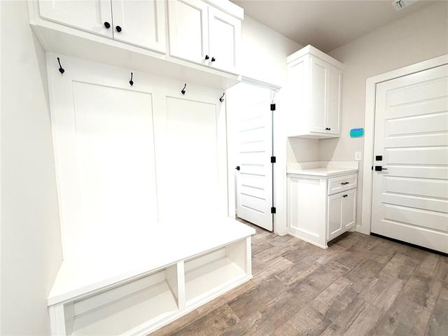 25102 Ethan Street, Cashion, OK 73016