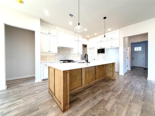 25102 Ethan Street, Cashion, OK 73016