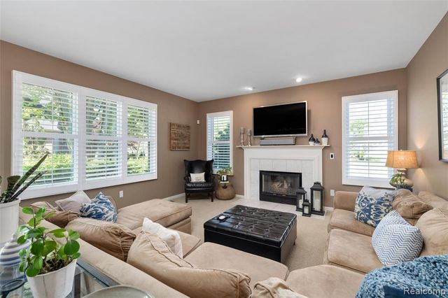 4617 Waterbury Drive, Clarkston, MI 48348
