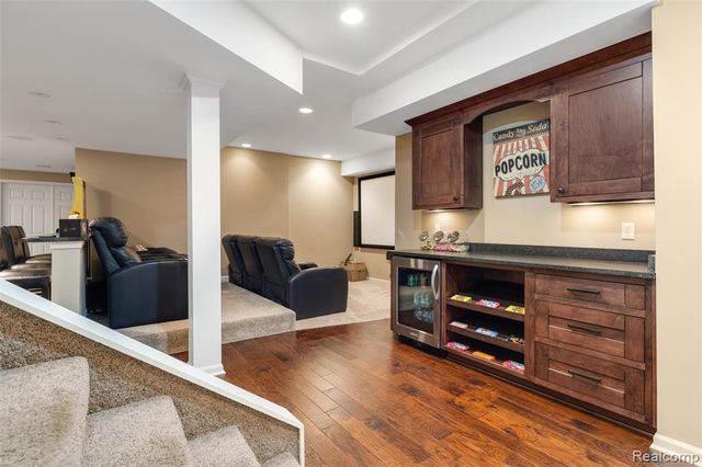 4617 Waterbury Drive, Clarkston, MI 48348