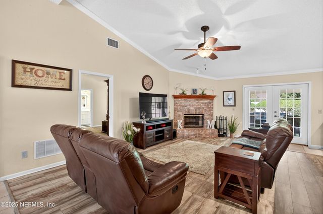 8959 BLAINE MEADOWS Drive, Jacksonville, FL 32257
