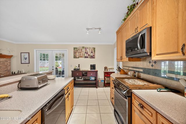 8959 BLAINE MEADOWS Drive, Jacksonville, FL 32257