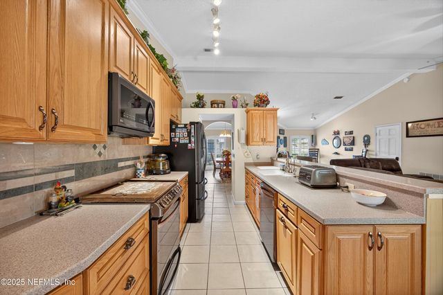 8959 BLAINE MEADOWS Drive, Jacksonville, FL 32257
