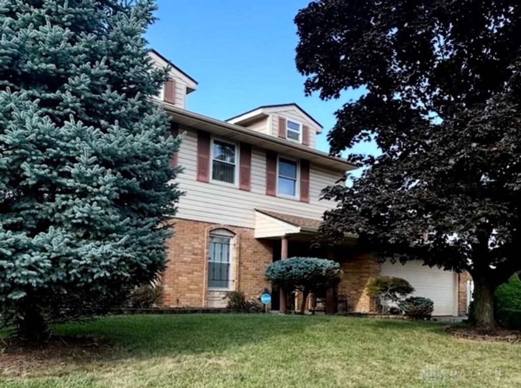 7011 Safari Drive, Dayton, OH 45424