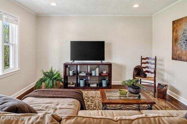 2244 Shipley School Rd, Cookeville, TN 38501