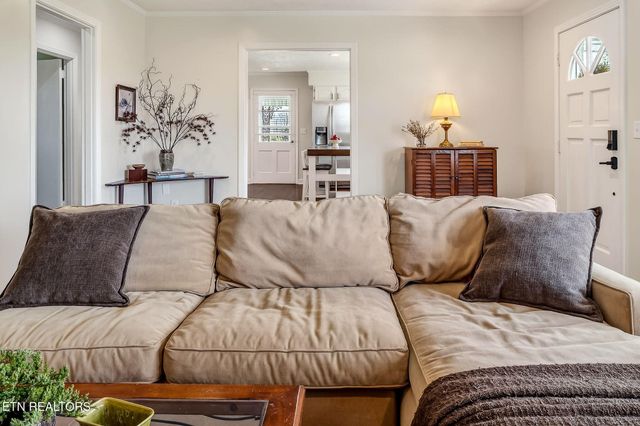 2244 Shipley School Rd, Cookeville, TN 38501