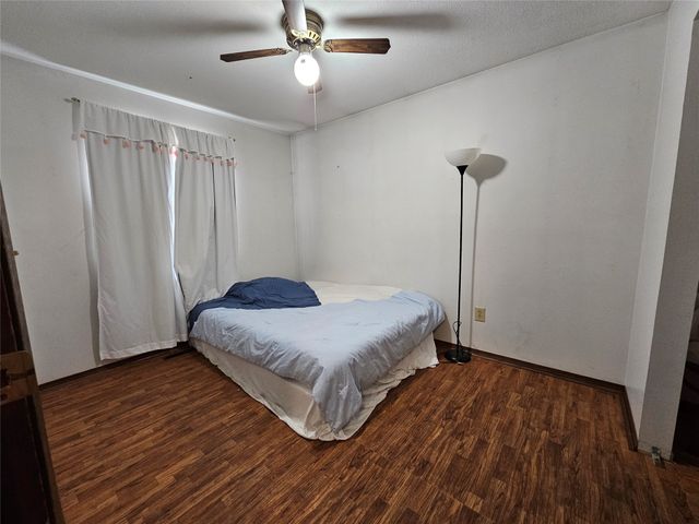 1207 Rolling Meadows Road, Marshalltown, IA 50158