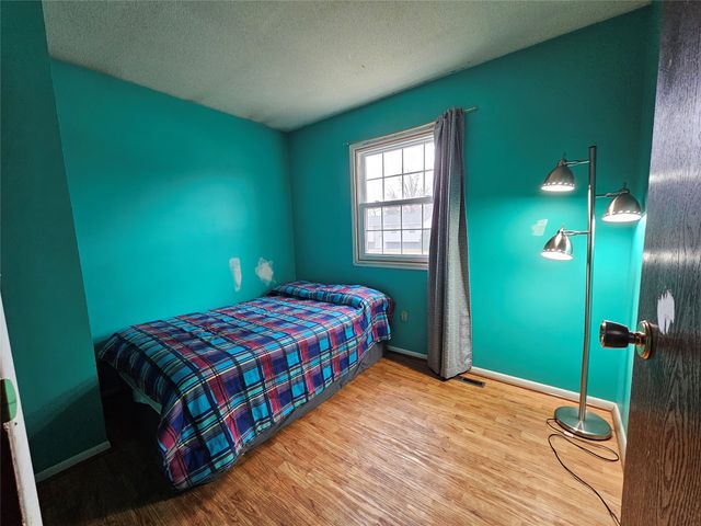 1207 Rolling Meadows Road, Marshalltown, IA 50158