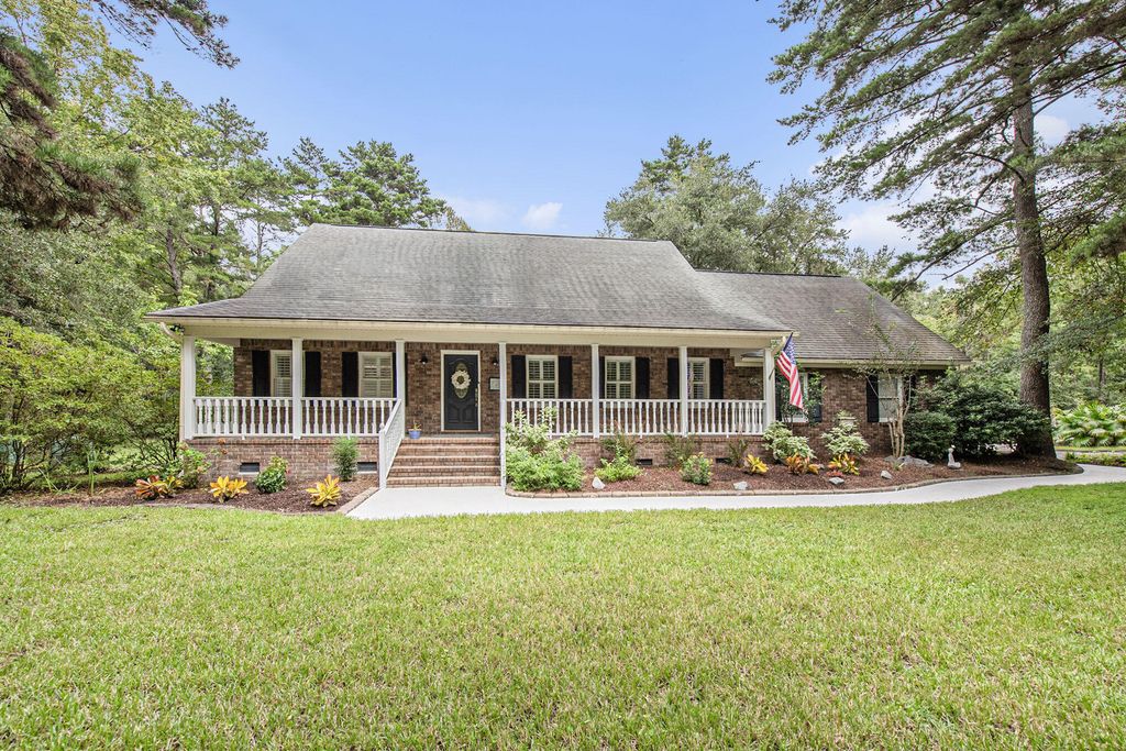 5942 Kelseys Mill Road, Ravenel, SC 29470