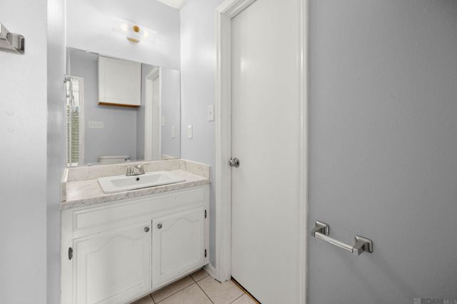 8091 Bayou Fountain Ave, Baton Rouge, LA 70820