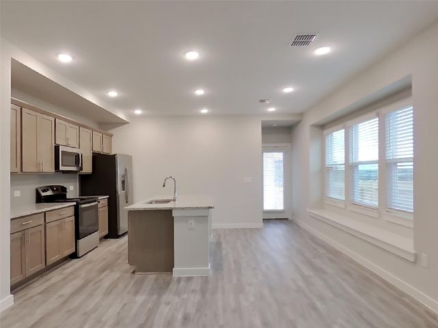 1733 Mexican Heather DR, Leander, TX 78641