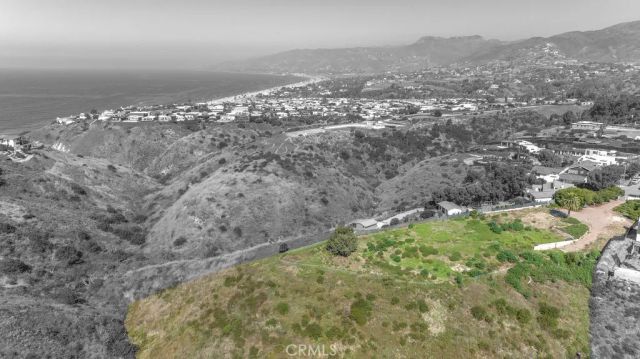 6771 Wandermere Road, Malibu, CA 90265