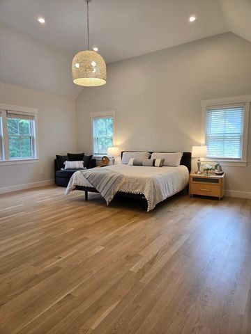 135 Williams Rd, Concord, MA 01742