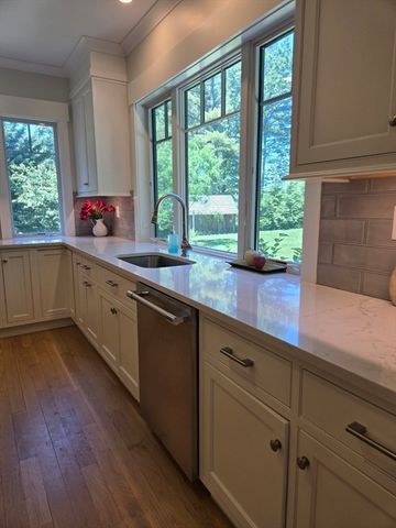 135 Williams Rd, Concord, MA 01742
