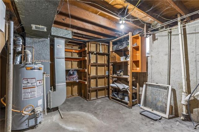 8727 E Lexington Avenue, Independence, MO 64053