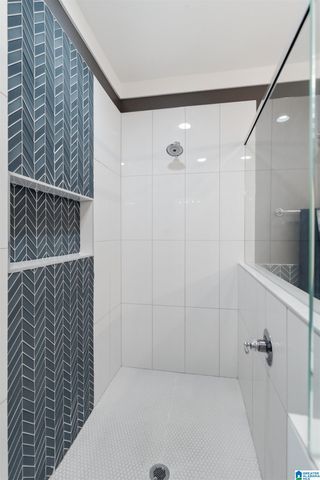 2092 GREY OAKS TERRACE, Pelham, AL 35124