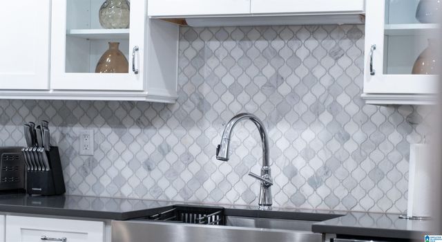 2092 GREY OAKS TERRACE, Pelham, AL 35124