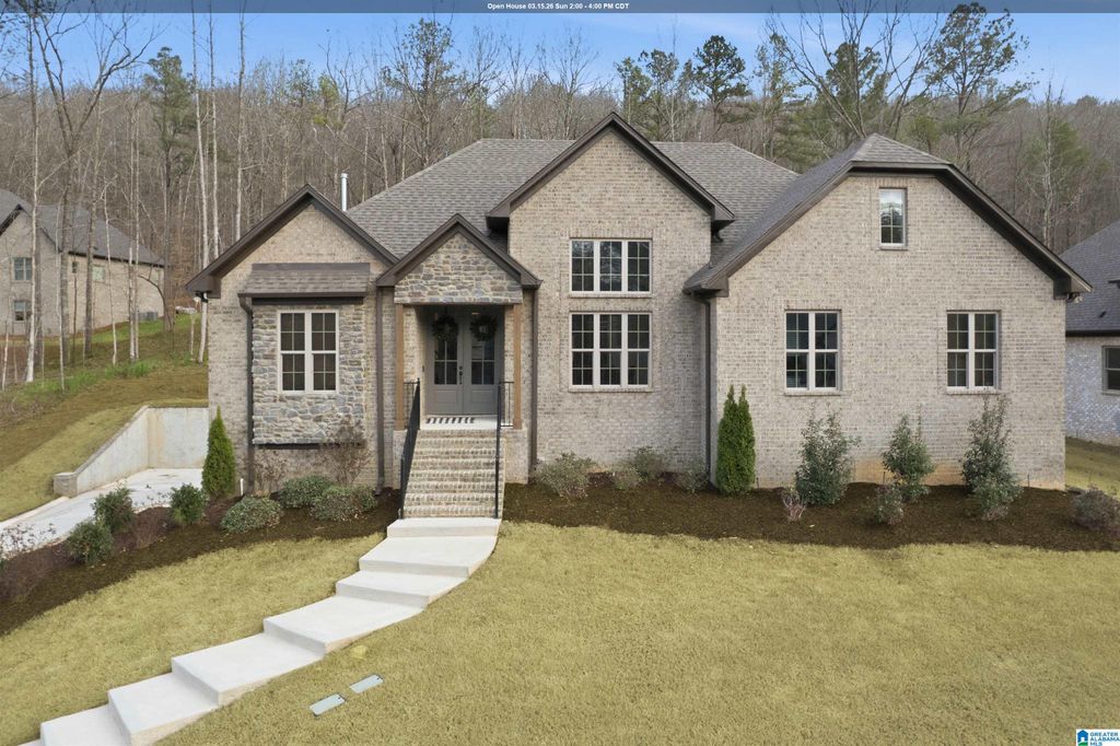 2092 GREY OAKS TERRACE, Pelham, AL 35124